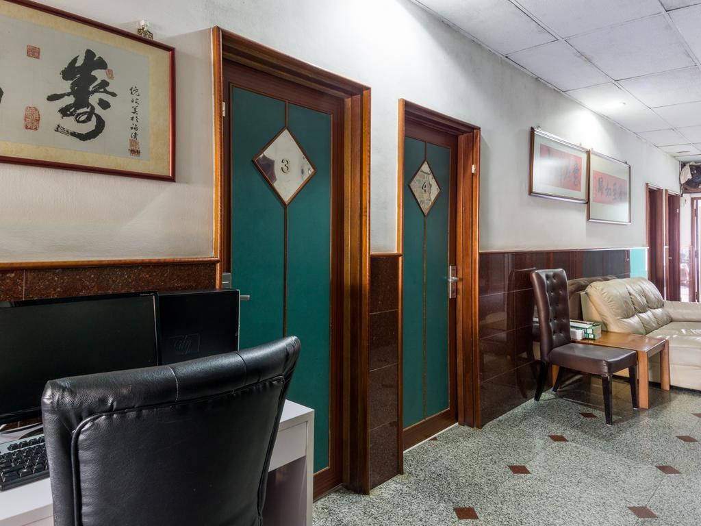 Reddoorz Near Aljunied Mrt Hotel Singapore Buitenkant foto