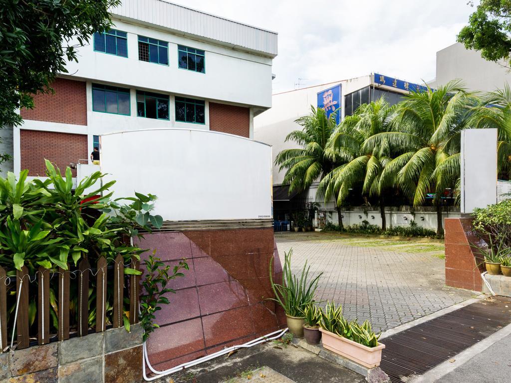 Reddoorz Near Aljunied Mrt Hotel Singapore Buitenkant foto